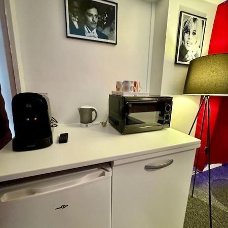 Experience Cinema Immersif Dans Appartement Renove Pres De Montmartre 파리 외부 사진