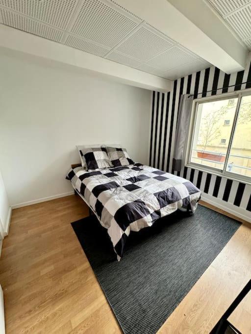 Experience Cinema Immersif Dans Appartement Renove Pres De Montmartre 파리 외부 사진